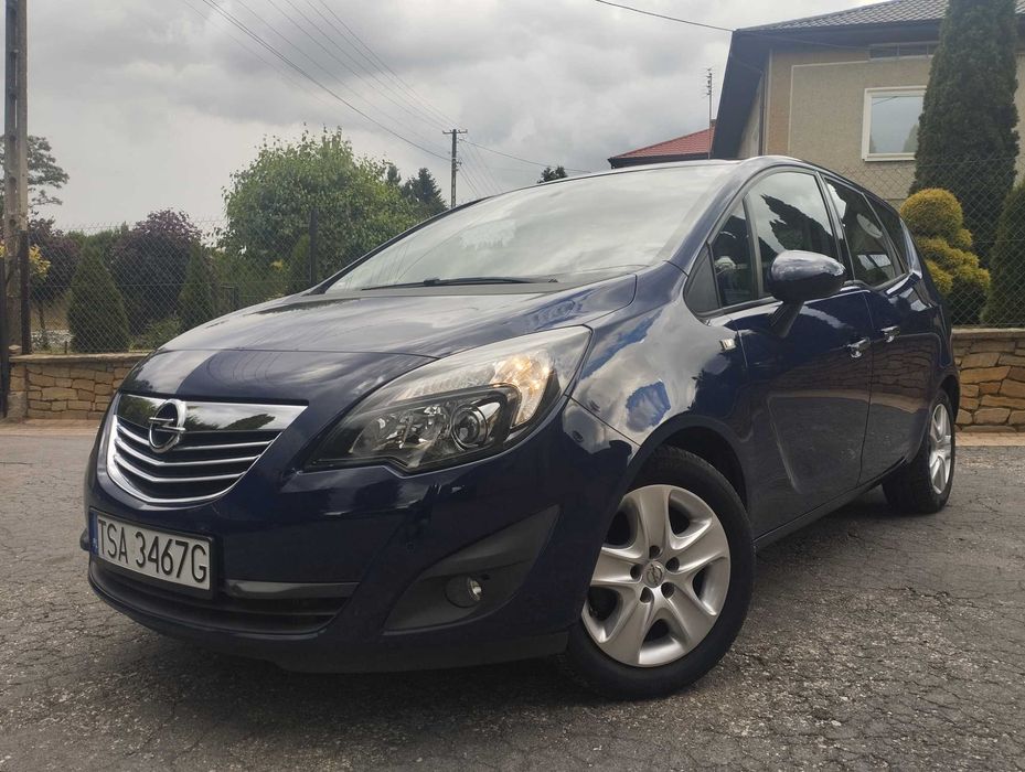 OPEL MERIVA B. 1.4 benzyna -100KM, rok prod. 2011, przebieg 125000km.