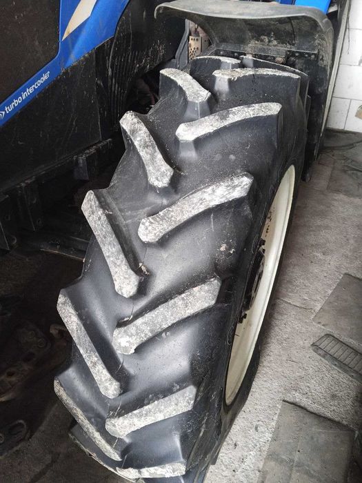 Продам трактор NewHollandTD5110