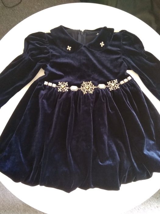 Sukienka elegancka r.86