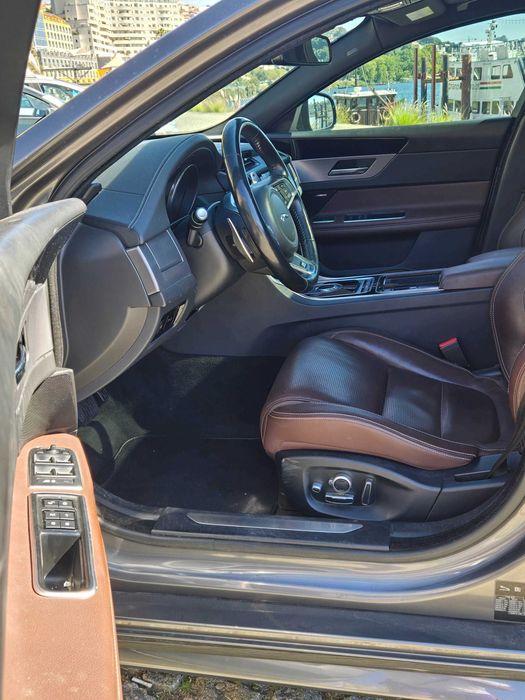 Jaguar xf r-sport