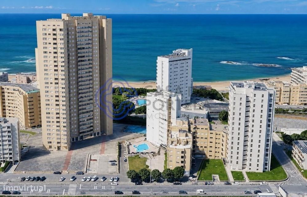 Apartamento T-1 em Condomínio com Piscina, na 2ª linha de Praia, em Pó — Póvoa De Varzim, Beiriz E Argivai, Porto
