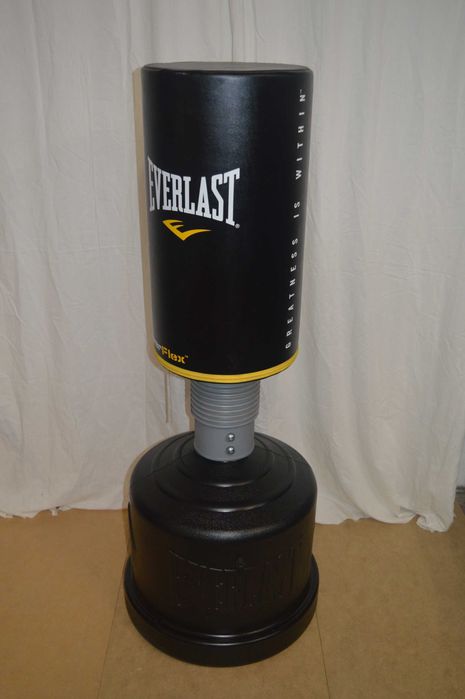 Worek Treningowy Stojący Bokserski Everlast Regulowany