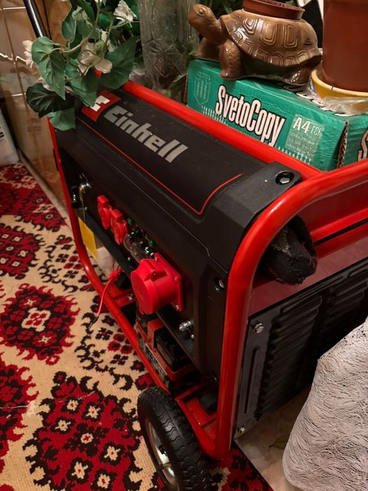 Бензиновий Генератор