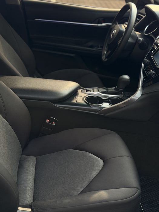 Toyota Camry 2.5 Hybrid