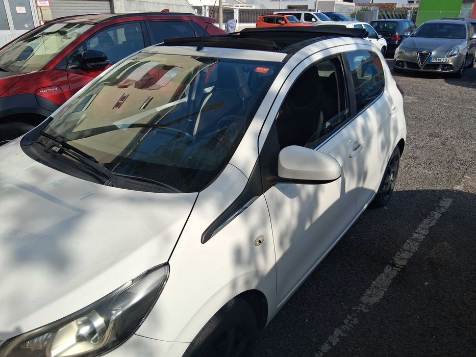 Peujeot 108 cabrio 2016, 89000 km — photo 2