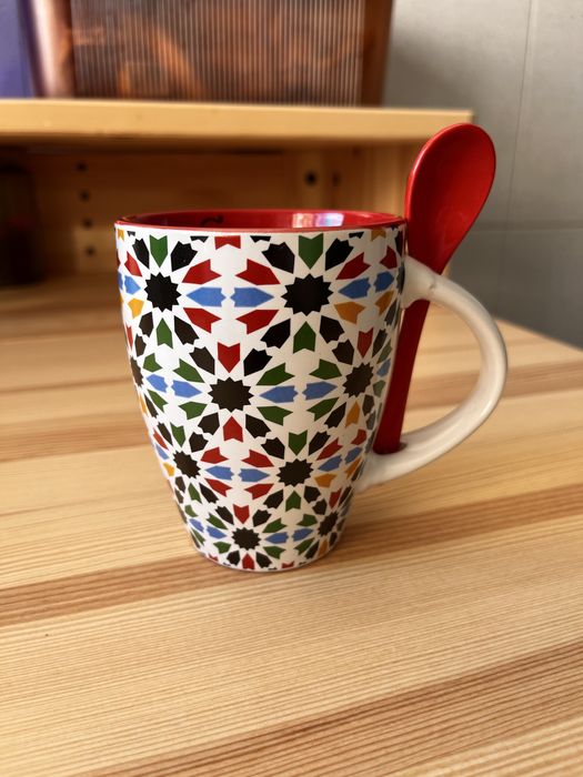 Caneca Granada colorida