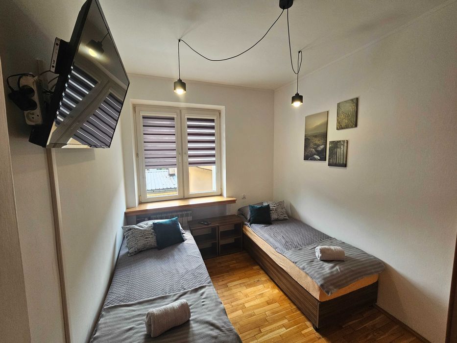 Noclegi - pokoje/ mieszkanie --- Centrum Zamościa