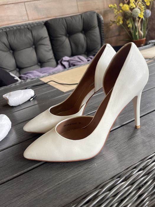 Весільні туфлі білі лодочки / свадебные туфли лодочки белые