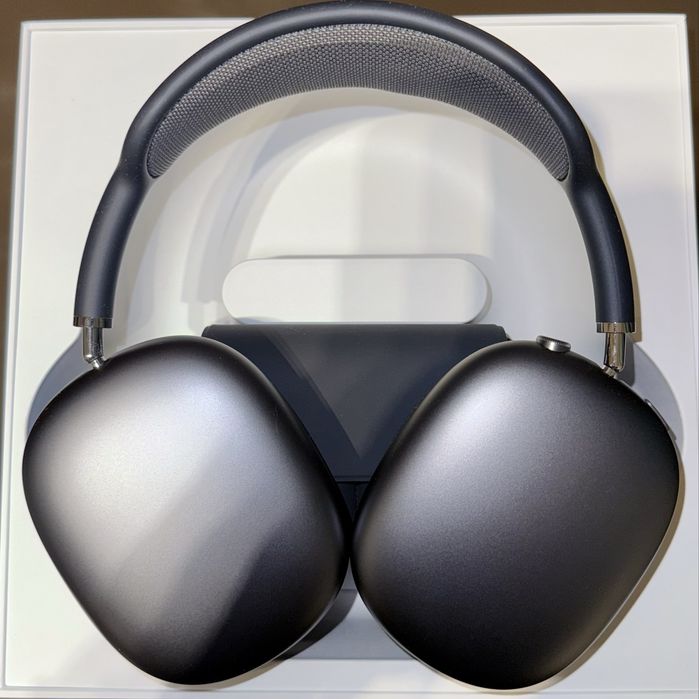Apple AirPods Max Space Gray