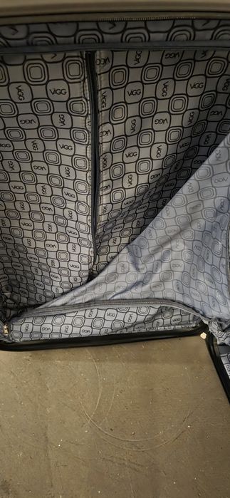 Mala de Viagem Rígida Vägg (Grande) - 75cm - 4 Rodas