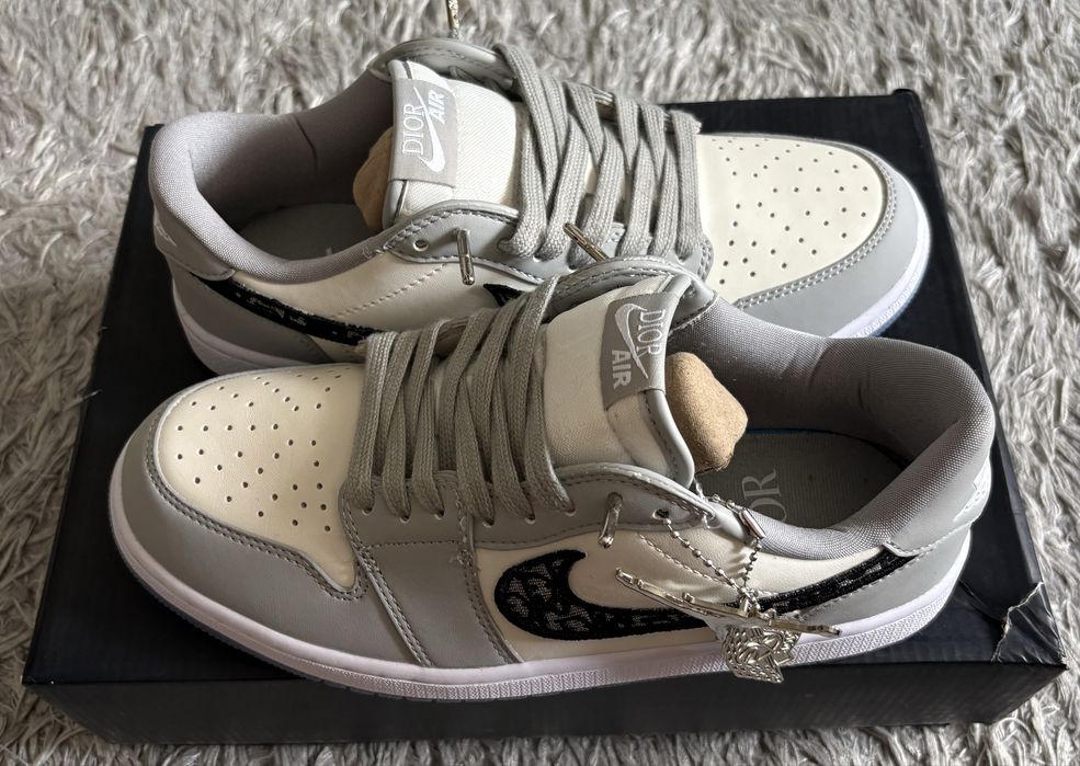 Tenis Nike Air Dior - 41