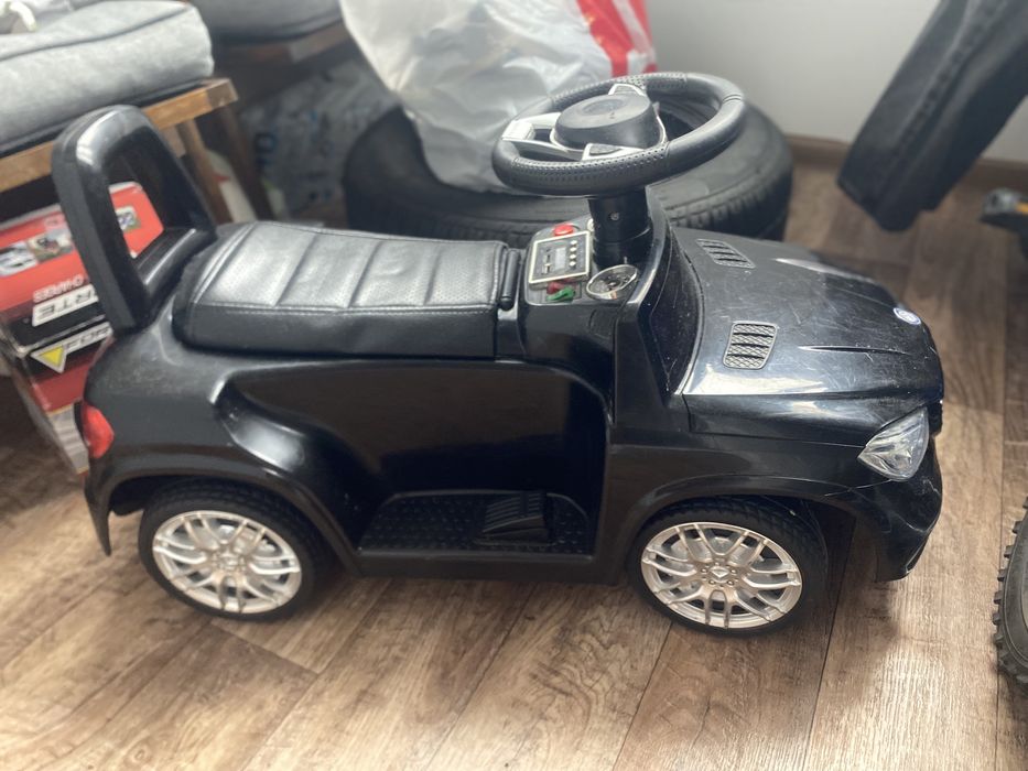 Машинка дитяча  мерседес толокар