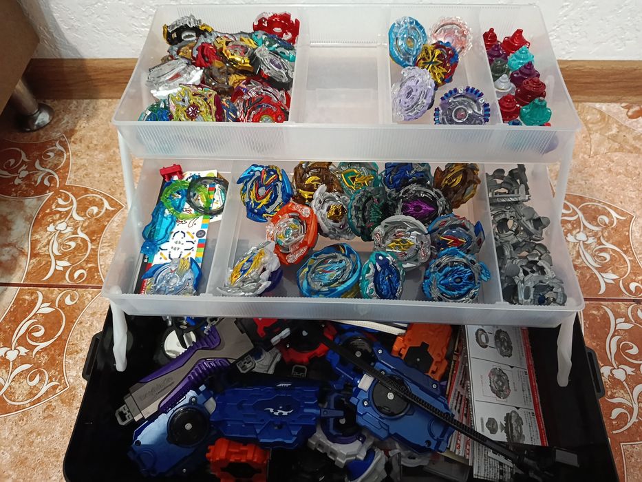 BeyBlade Takara Tomy