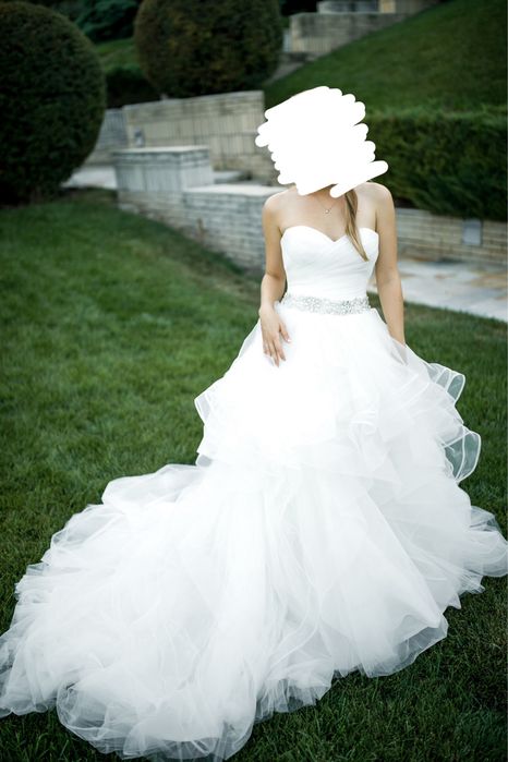 Розкішна ексклюзивна весільна сукня PRONOVIAS