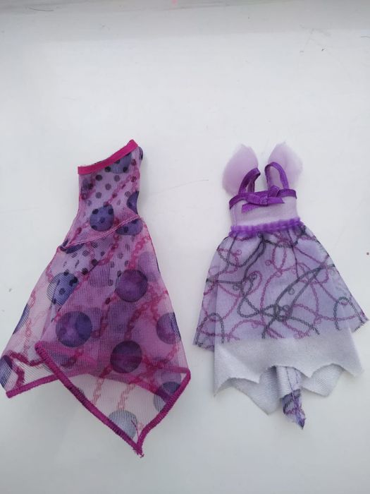 Sukienka dla lalki Monster High unranko