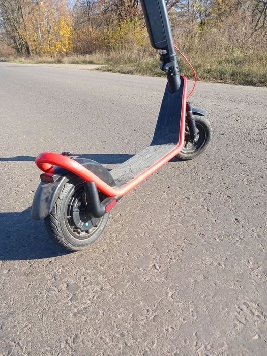 Електросамокат Proove Model Urban App 450W