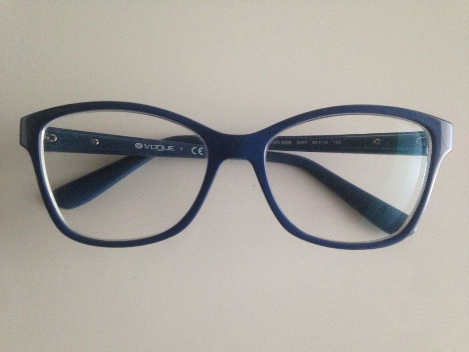 Armação de óculos VOGUE/ Redução preço