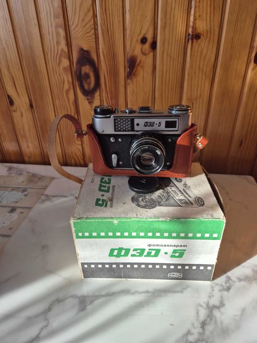 Aparat fotograficzny FED-5