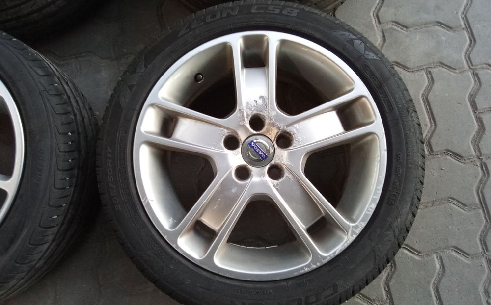 Jantes Volvo R17 Com Pneus 205/50 Furacão 5X108
