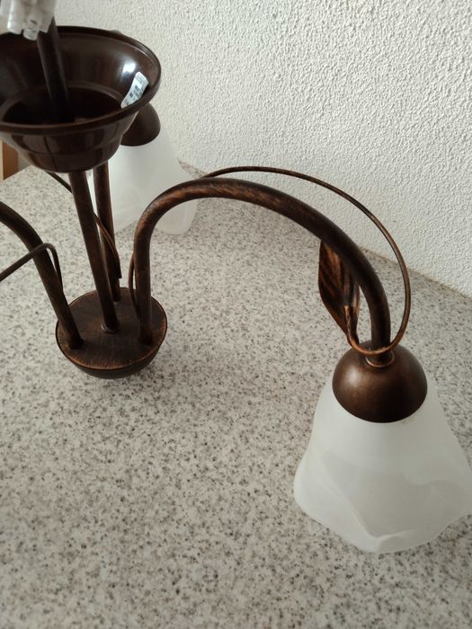 Żyrandol 3 ramienny Kwiat, metal,szkło.