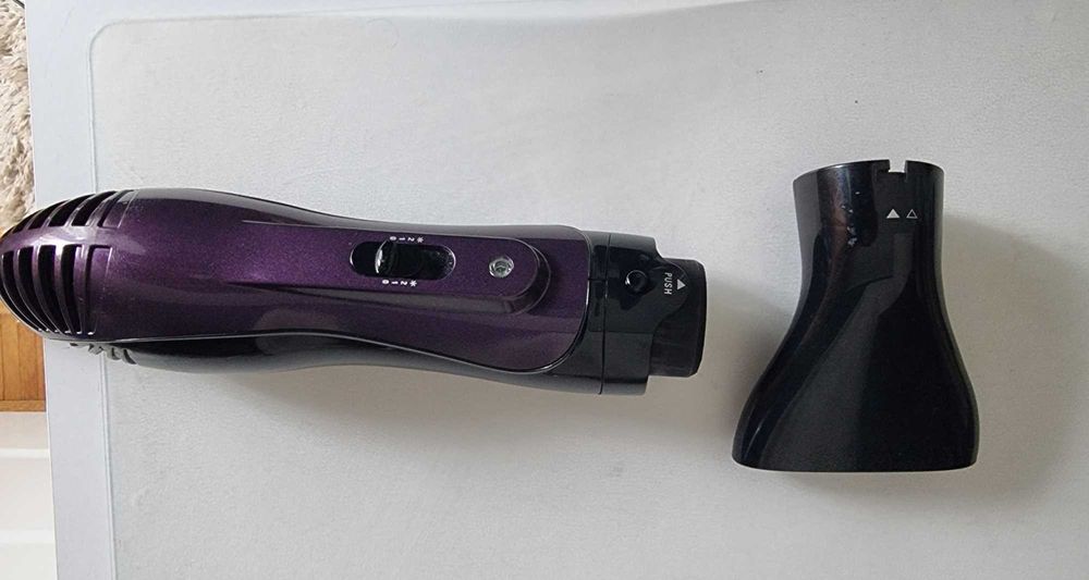 Suszarka Rowenta CF8215 moc 1200W nagrzewnica Wawa