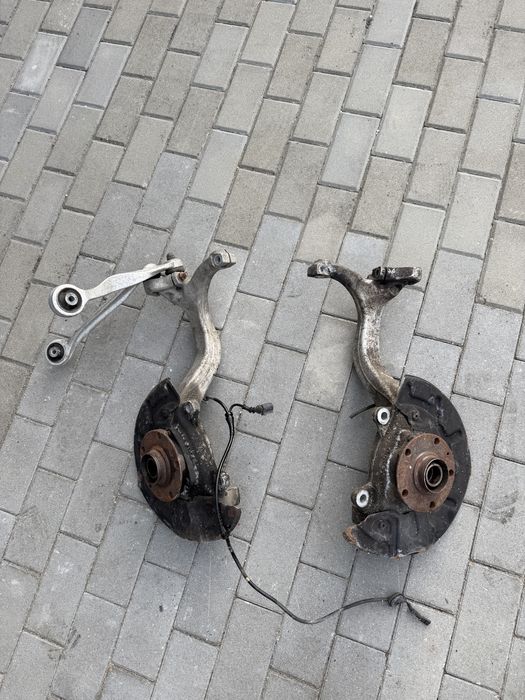 Zwrotnica Audi A4 B6 B7