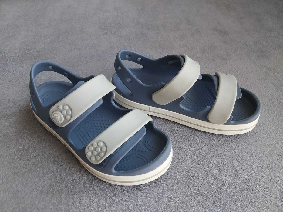 Sandały Crocs, chłopięce. Rozmiar J1 czyli 31-32.