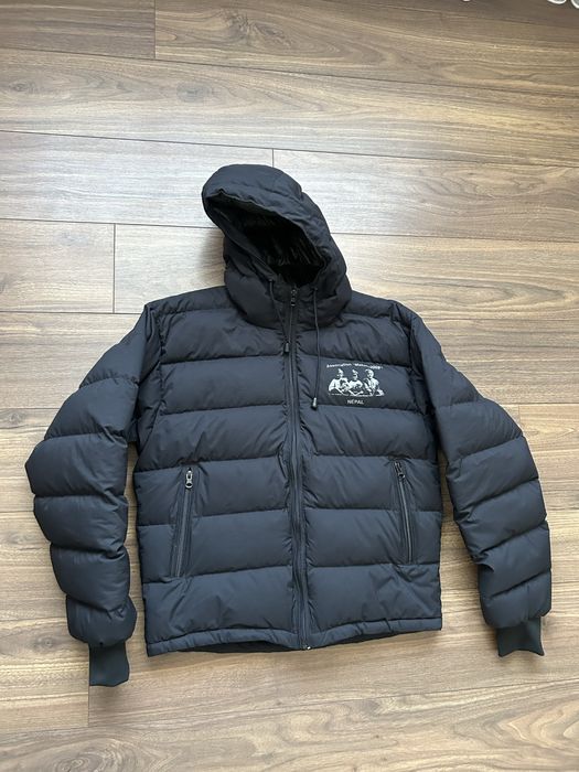 Жіноча куртка пуховик Mountain hardwear