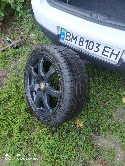 Легкосплавные диски Platin 7.5J×17H2 ET 47с резиной на Фольксваген Шко