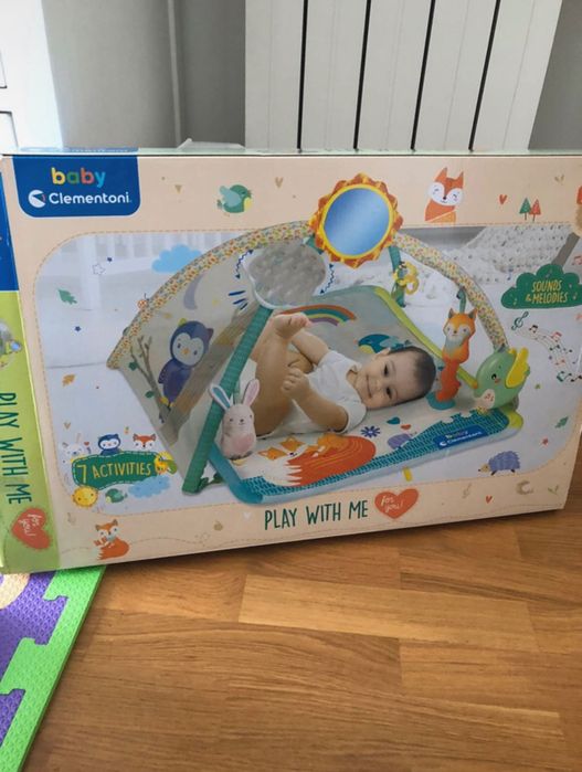 Clementoni Ginásio de Atividades Brinca Comigo