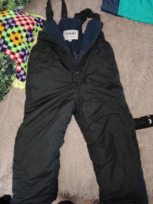 Продам зимовий комбінезон на хлопчика 104 см