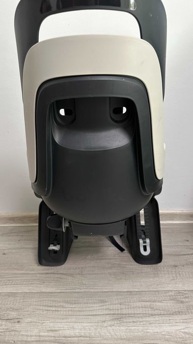 Bobike Tylny fotelik rowerowy na bagażnik GO