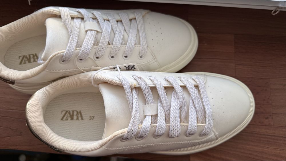 Кеди Zara зара білі