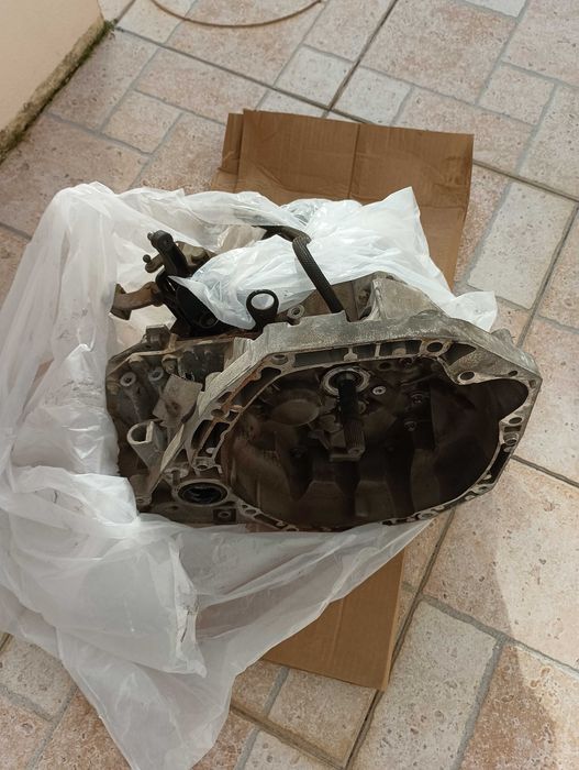 Caixa de Velocidades Renault Clio 1.5 dci