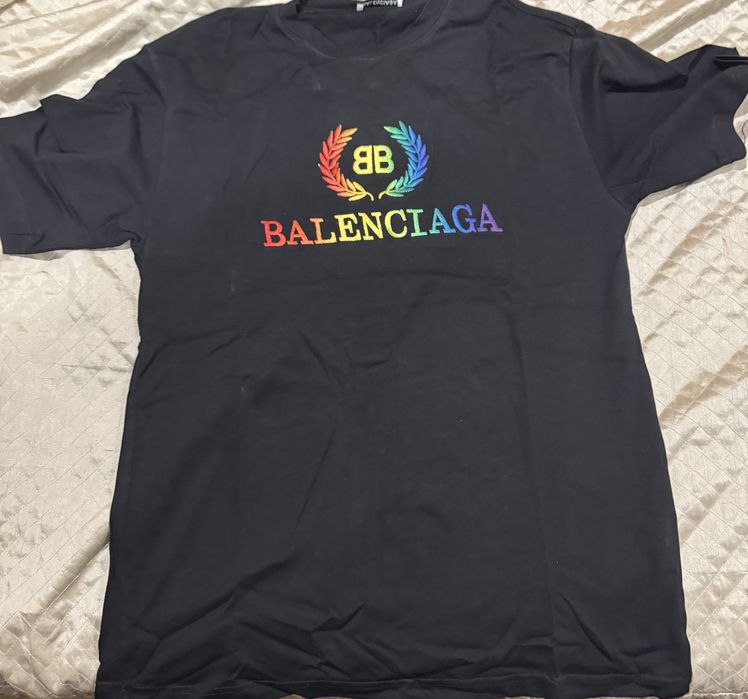 T Shirt Balenciaga tamanho L
