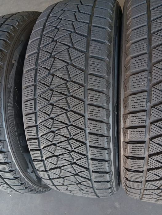 Bridgestone Blizzak DM-V2 R18 225/60 100S зимові шини 24рік комплект Японія виробник 8мм