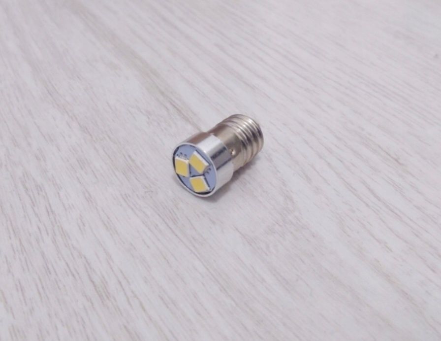 Nowa żarówka LED do Latarki BMW Latarka E46 E60 E90 E39 X5 X3 E38 E53