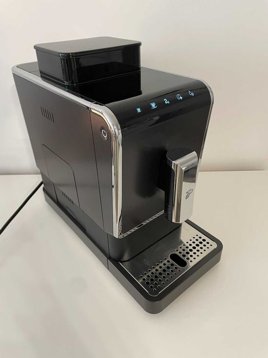Ekspres Tchibo Esperto Caffè