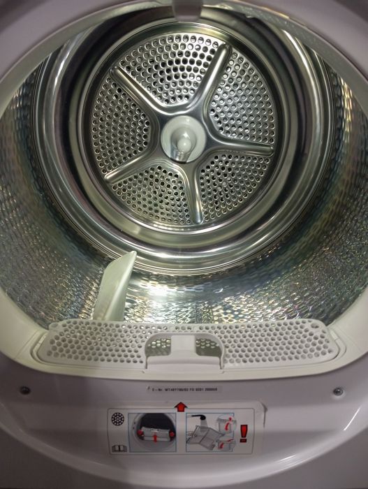 Сушильная машина Siemens IQ890 ТЕПЛОВОЙ НАСОС А+++ из Германии