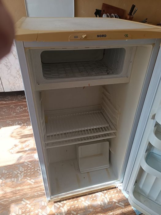 Вітдам даром з самовивозом холодільник