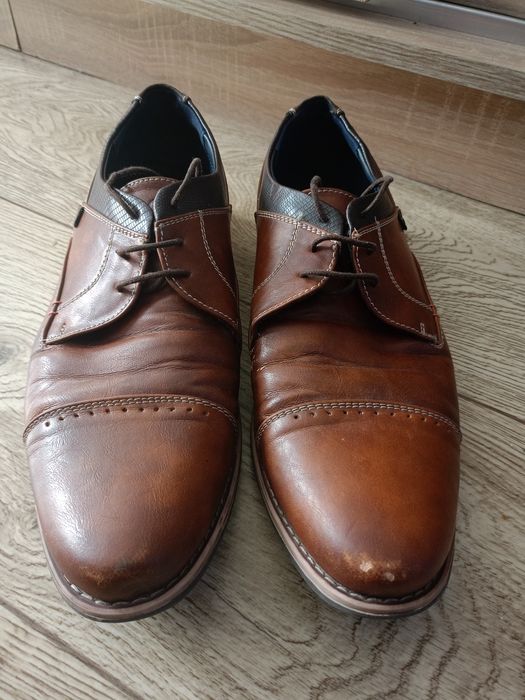Sprzedam Buty męskie Venece