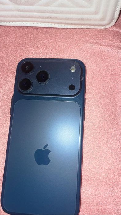 Segue para venda telemóvel novo na caixa