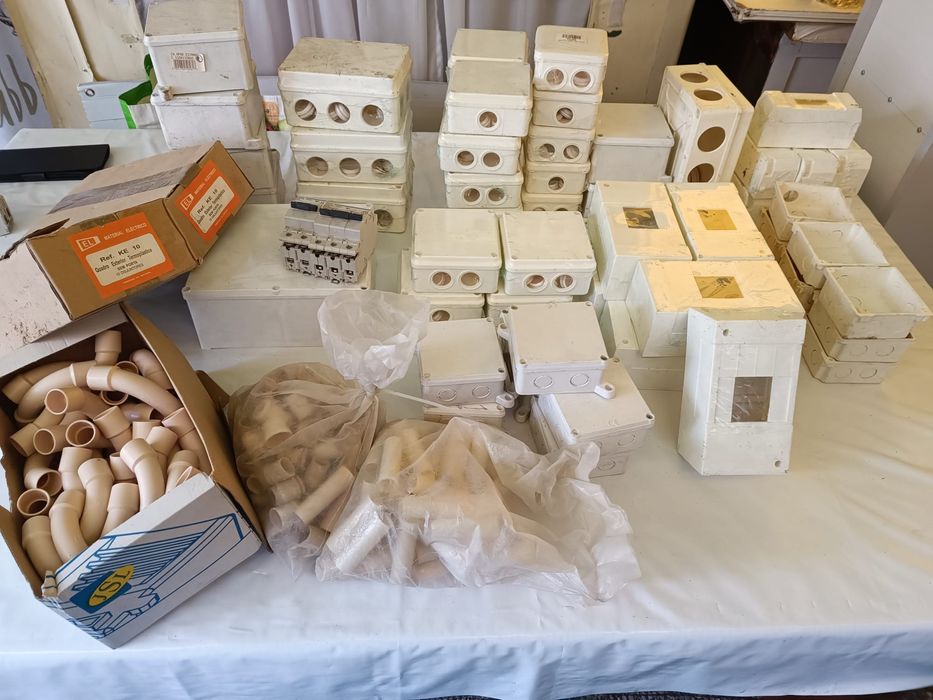 Vário Material eléctrico novo64862174572290121