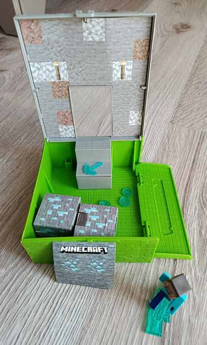 Minecraft kreatywna kostka kopalnia diamentów