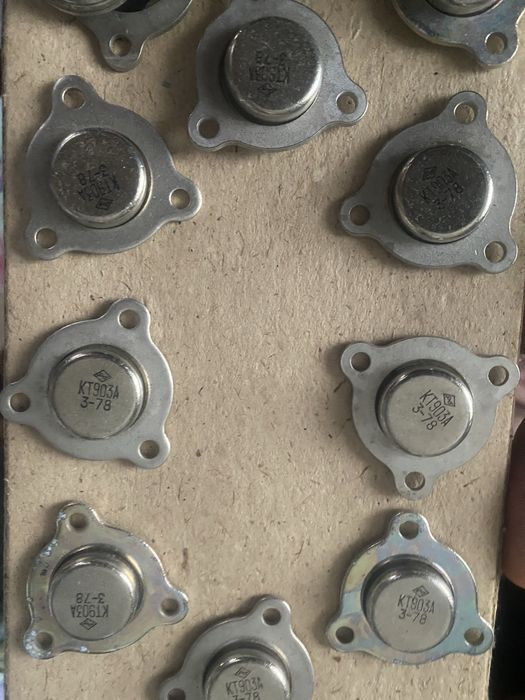 Транзистори КТ903А  КТ805Б
