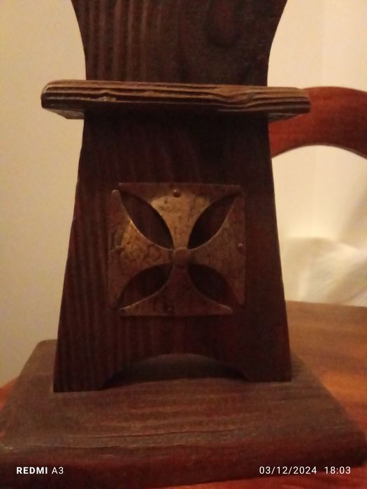 Relógio de pé em madeira vintage