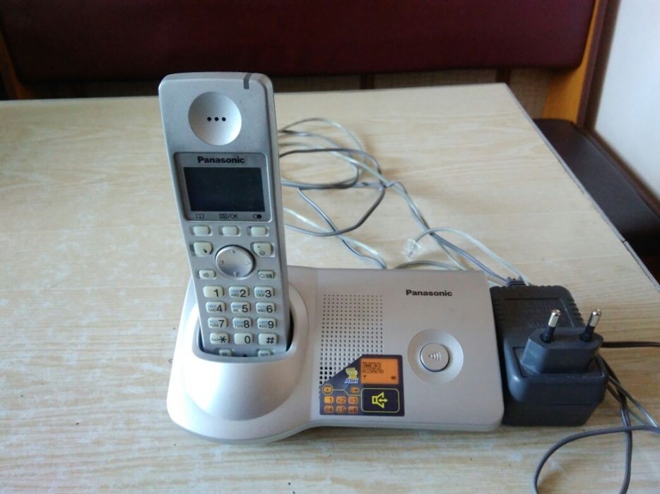 Радиотелефон Panasonic KX-TG7107UA