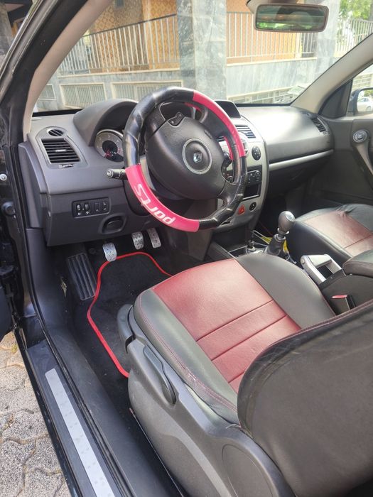 Renault Megane 1.9 DCI versão karmann