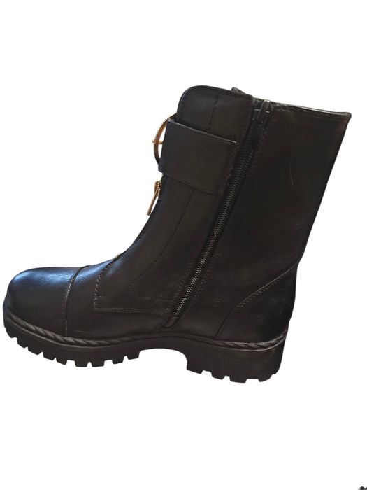 Czarne ocieplane botki r39