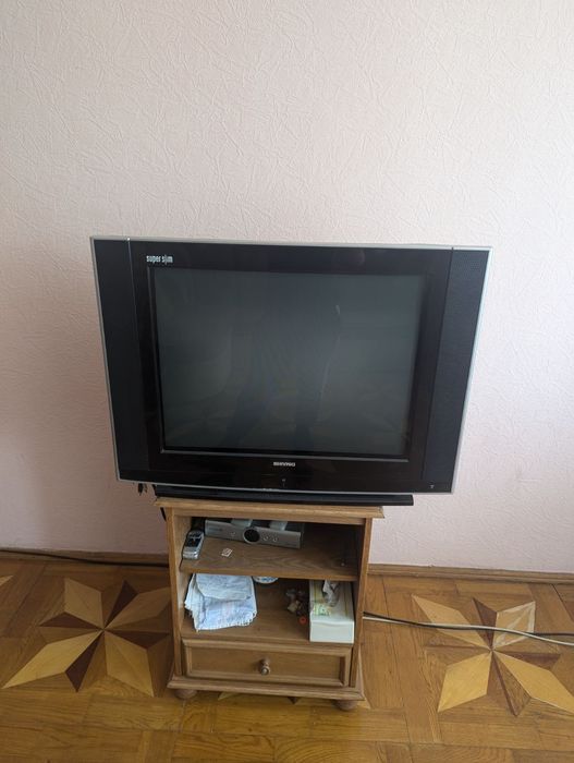 Телевізор Shivaki super slim